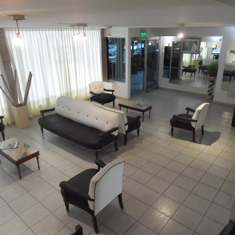 Hotel Aoma Мар дел Плата Екстериор снимка